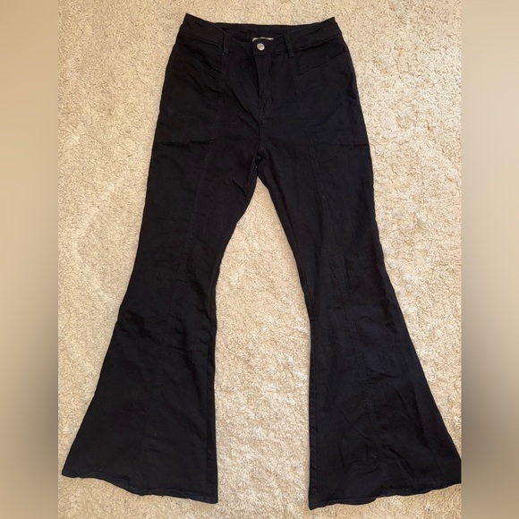 entro Pants - NWOT - Black Flare Pants